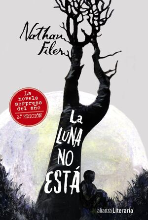 LA LUNA NO ESTA
